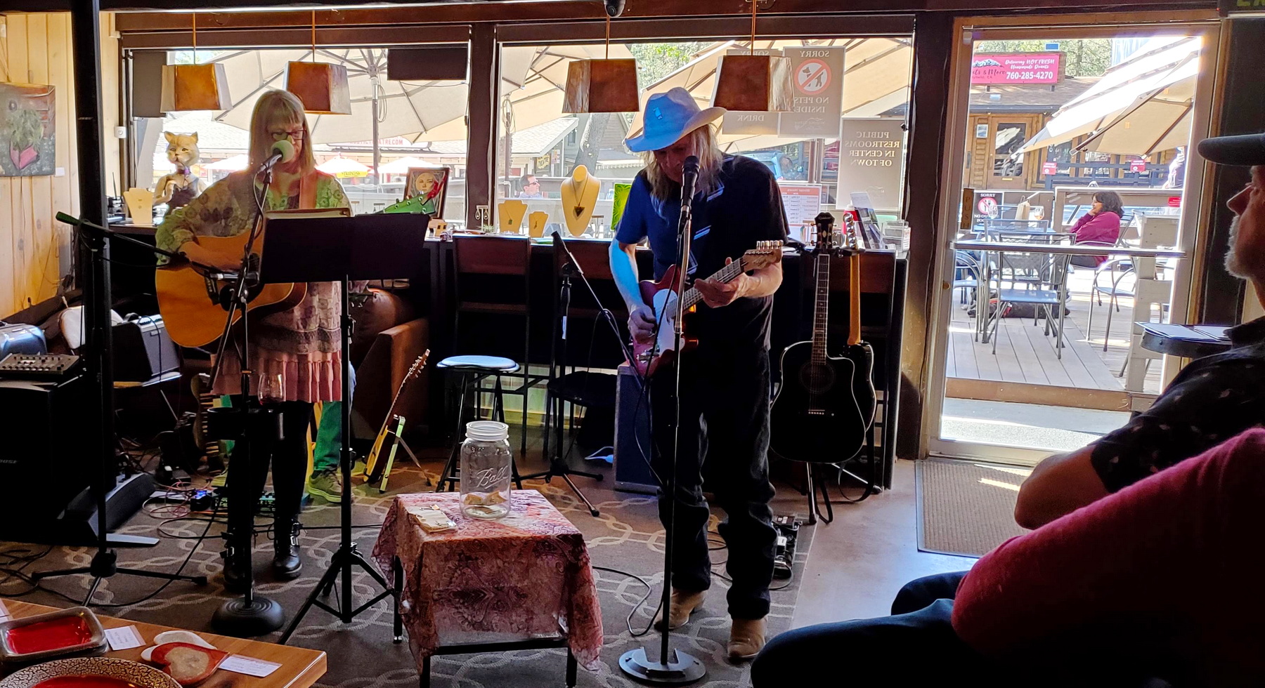 Entertainment at Middle Ridge Winery